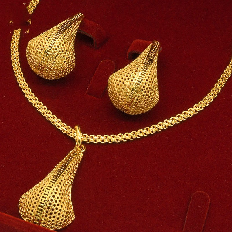 Alluvial Gold Twisted Geometric Necklace Earrings European And American