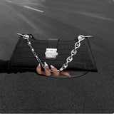 Small Niche Design, High-end And Western-style One Shoulder Baguette Bag For Women