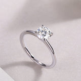 Classic 4 Prong Diamond Ring Luxury Fashion Set Moissanite Silver Ring