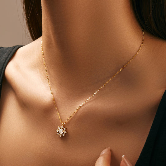 S925 Sterling Silver Snowflake Necklace