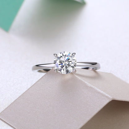 Classic 4 Prong Diamond Ring Luxury Fashion Set Moissanite Silver Ring